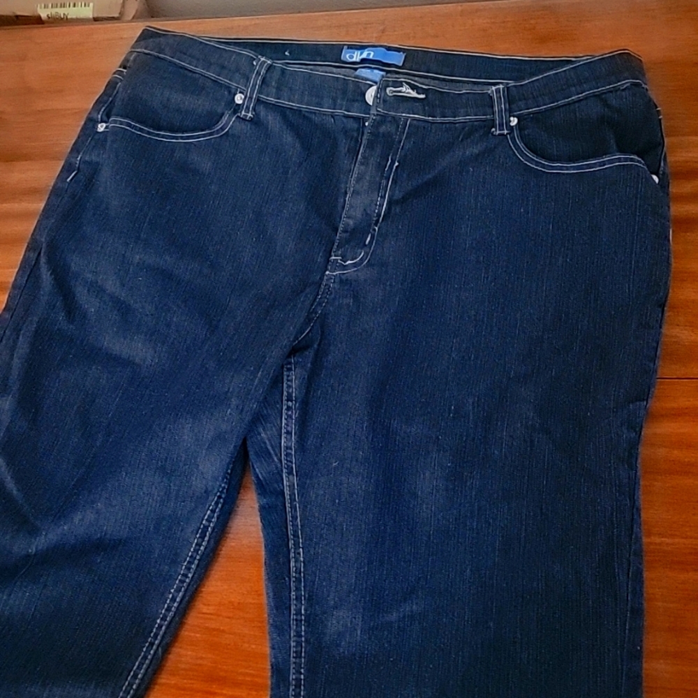 Dkin capri jeans